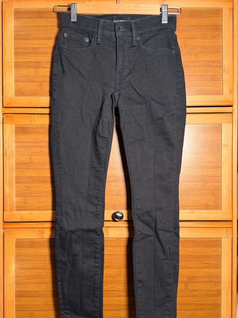 Lucky Brand Eva Mid-Rise Skinny Jeans 24
